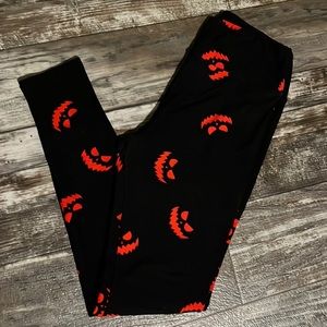 LuLaRoe Jack-o-lantern pumpkin face Halloween leggings